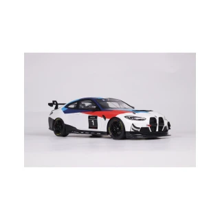 BMW M4 GT4 GT4 WHITE PRESENTATION 2022 OttO mobile 1:18 Resinemodell (Türen, Motorhaube... nicht zu öffnen!)